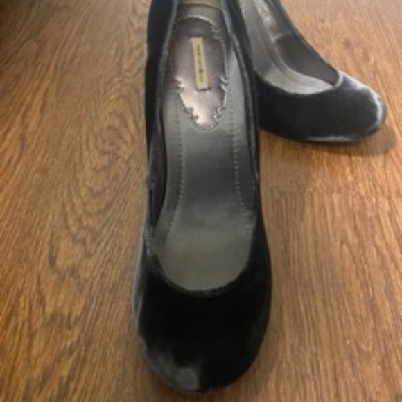 Blue Velvet Pumps with Silver Stems - Picture 6 of 9